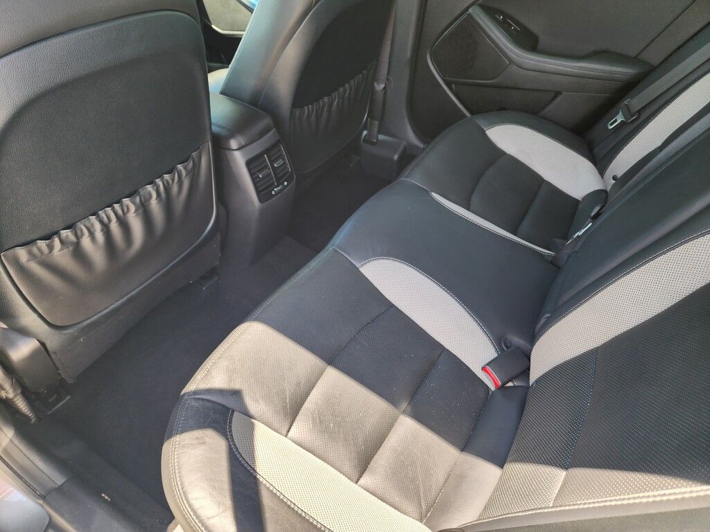 2013 Kia Optima SX w/Limited Pkg~LOW MILES~BLUETOOTH~CRUISE CONTROL~FOG LIGTHS~NAVIGATION SYSTEM~PANORAMIC MOONROOF / SUNROOF~REARVIEW CAMERA Sarasota FL