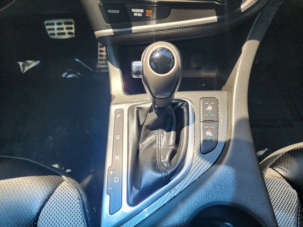 2013 Kia Optima SX w/Limited Pkg~LOW MILES~BLUETOOTH~CRUISE CONTROL~FOG LIGTHS~NAVIGATION SYSTEM~PANORAMIC MOONROOF / SUNROOF~REARVIEW CAMERA Sarasota FL