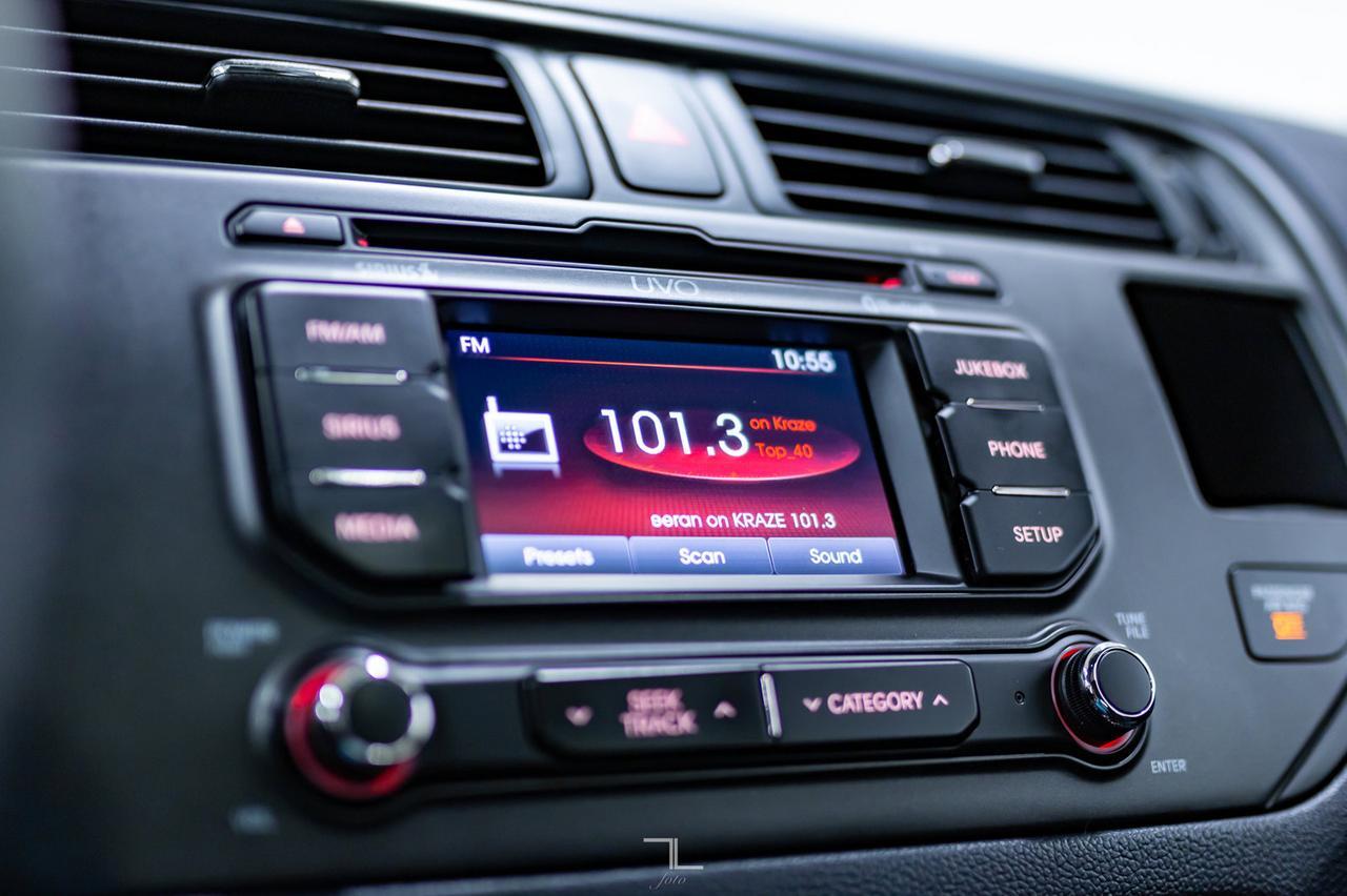 2013 Kia Rio EX Hatchback Roof BCam Red Deer AB