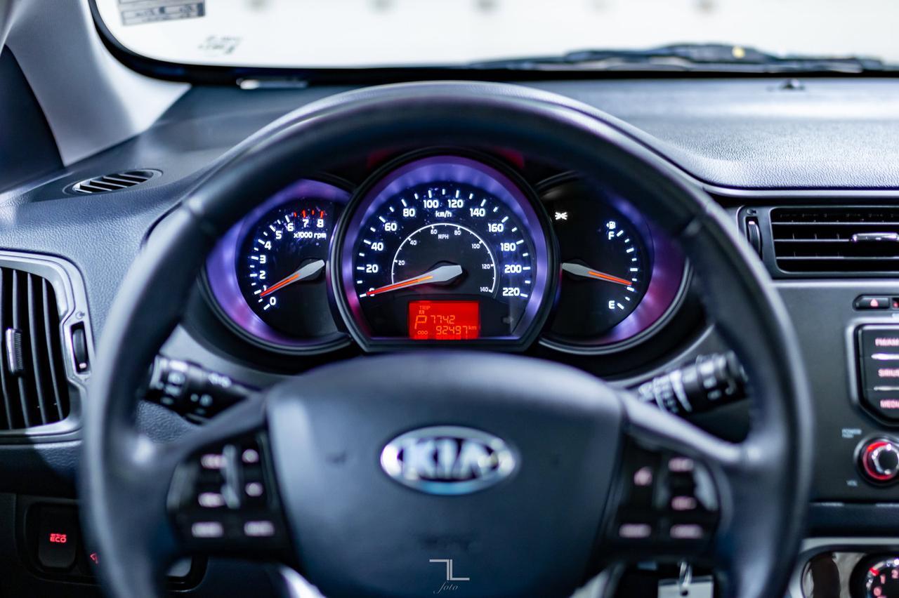 2013 Kia Rio EX Hatchback Roof BCam Red Deer AB