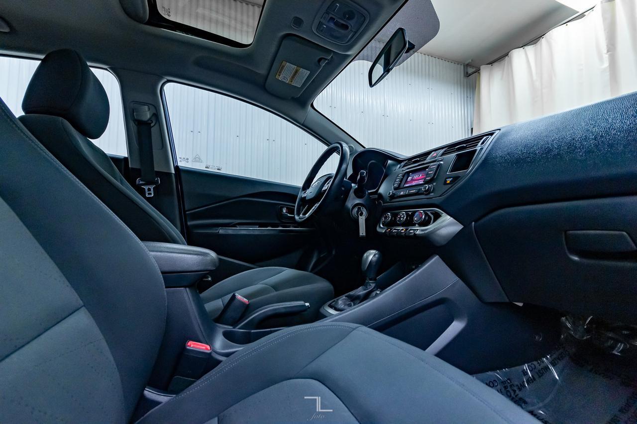 2013 Kia Rio EX Hatchback Roof BCam Red Deer AB