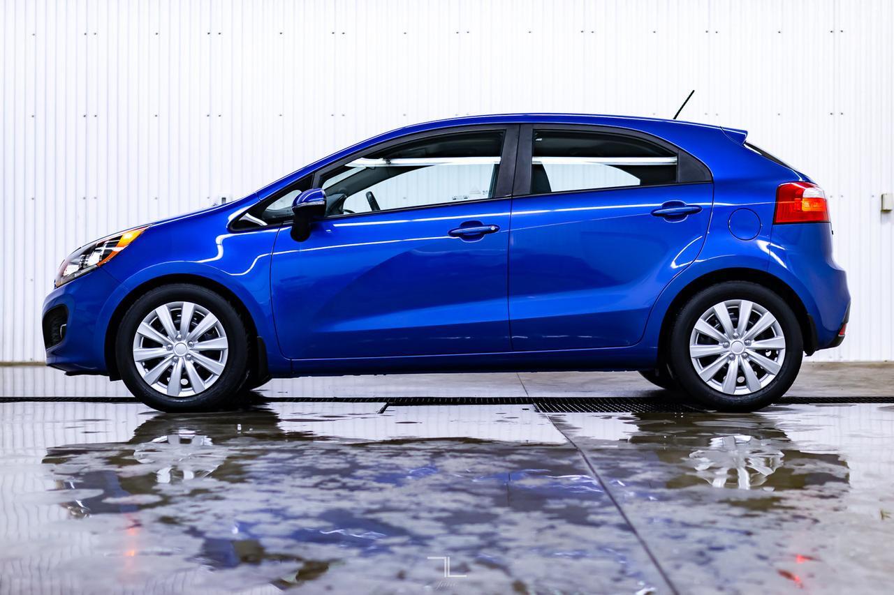 2013 Kia Rio EX Hatchback Roof BCam Red Deer AB