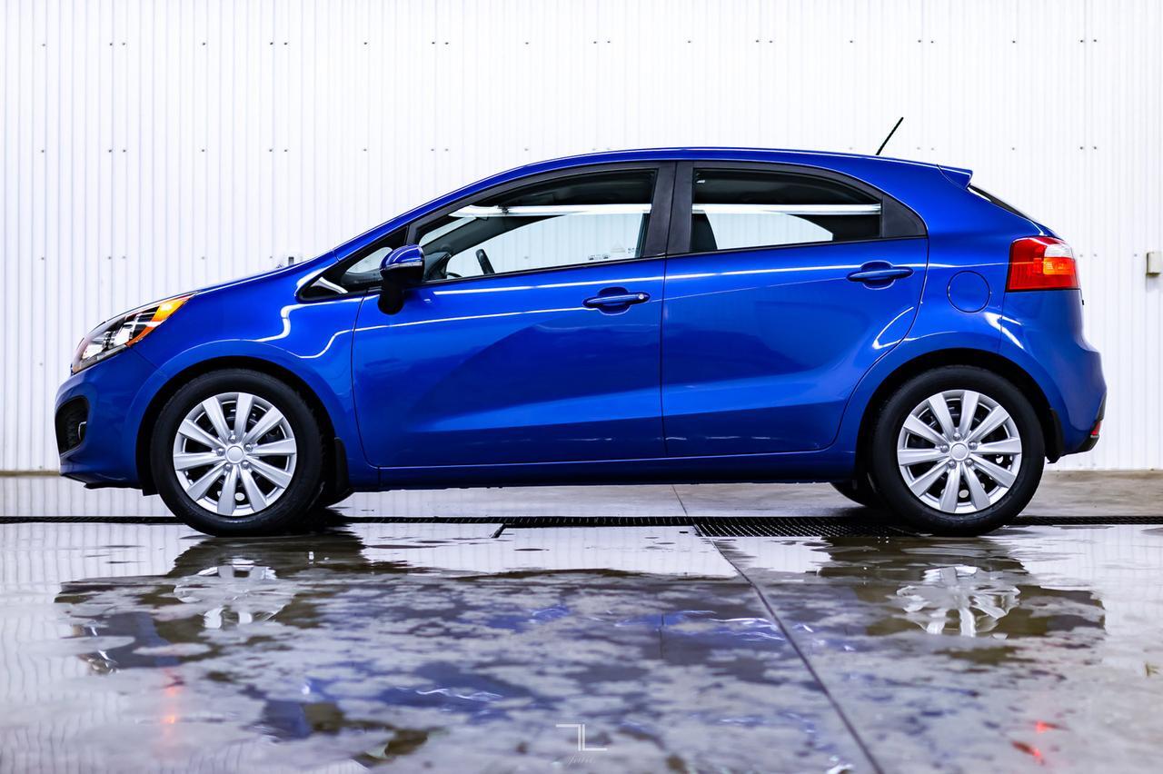 2013 Kia Rio EX Hatchback Roof BCam Red Deer AB