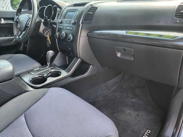 2013 Kia Sorento LX East Islip NY