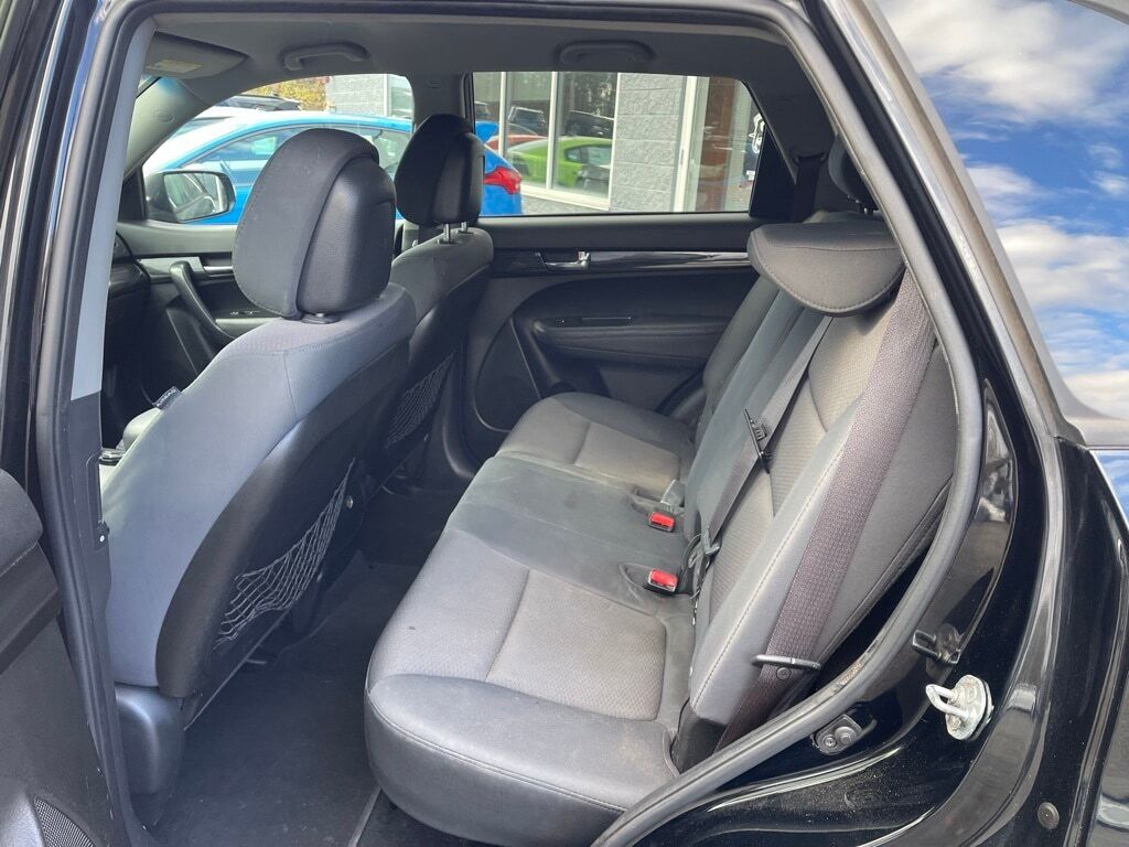 2013 Kia Sorento LX Orange MA