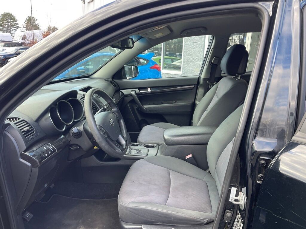 2013 Kia Sorento LX Orange MA