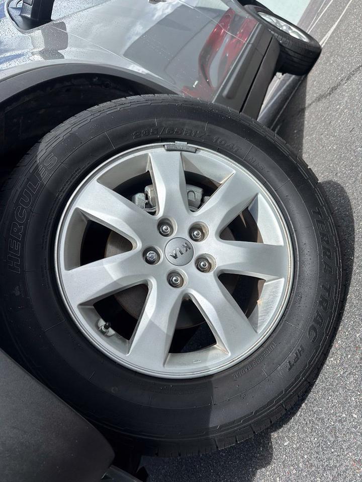 2013 Kia Sorento LX