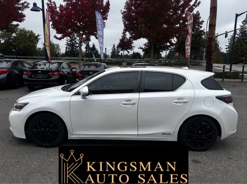 2013 LEXUS CT 200H BASE Des Moines WA