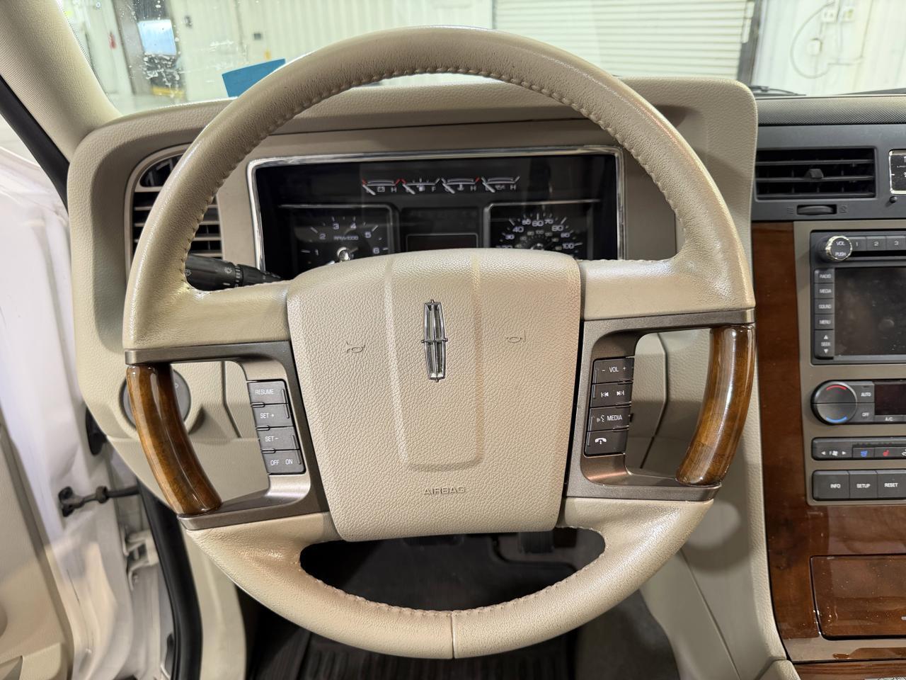 2013 LINCOLN Navigator San Antonio TX