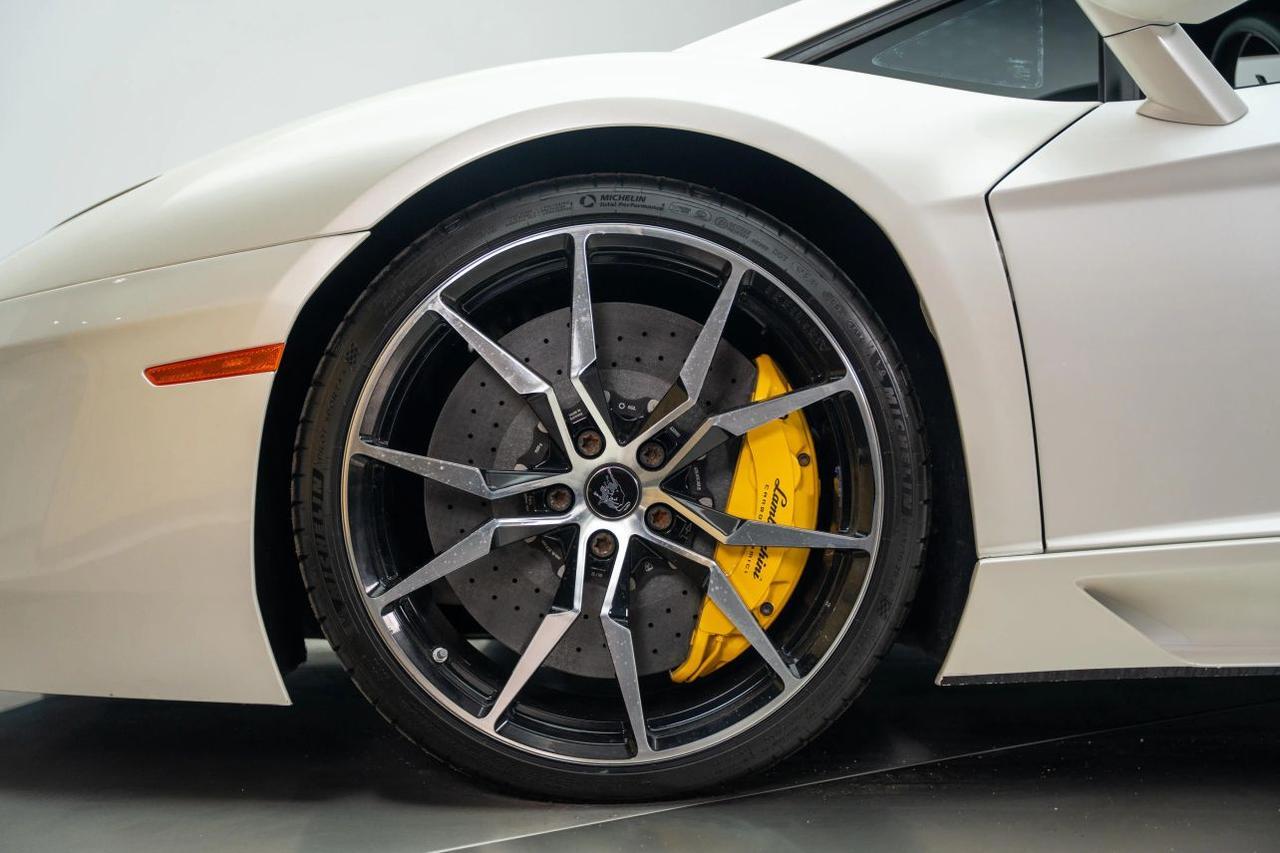 2013 Lamborghini Aventador LP 700-4 Coupe 2D St. Louis MO