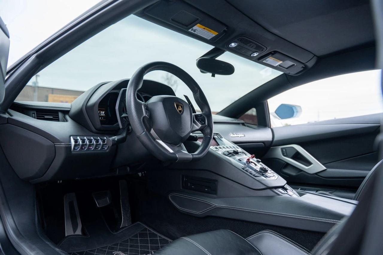 2013 Lamborghini Aventador