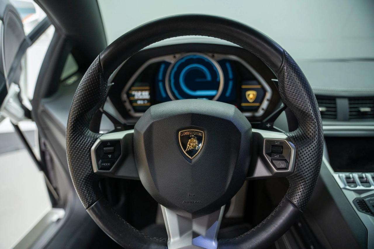 2013 Lamborghini Aventador LP 700-4 Coupe 2D St. Louis MO