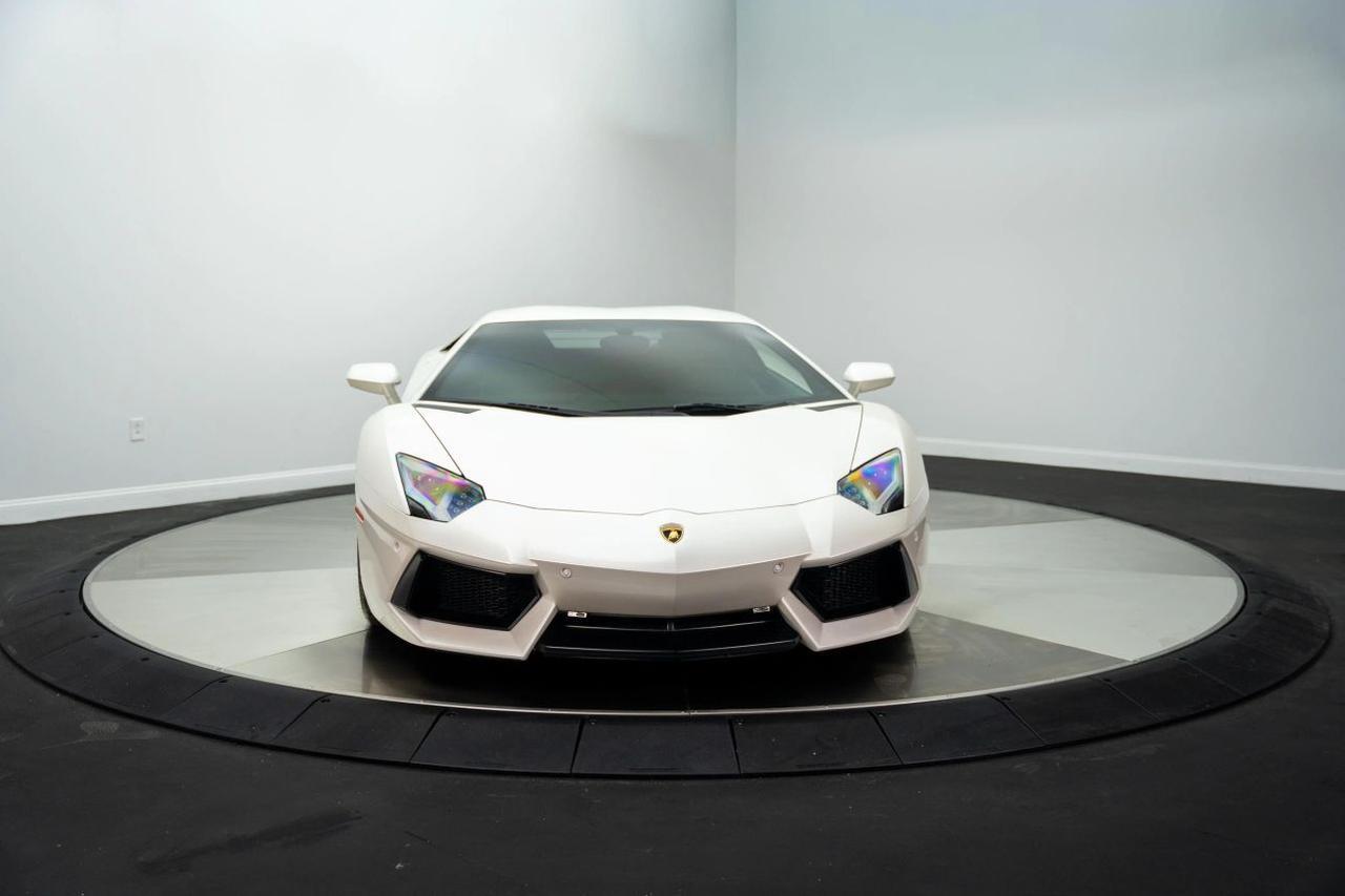 2013 Lamborghini Aventador LP 700-4 Coupe 2D St. Louis MO