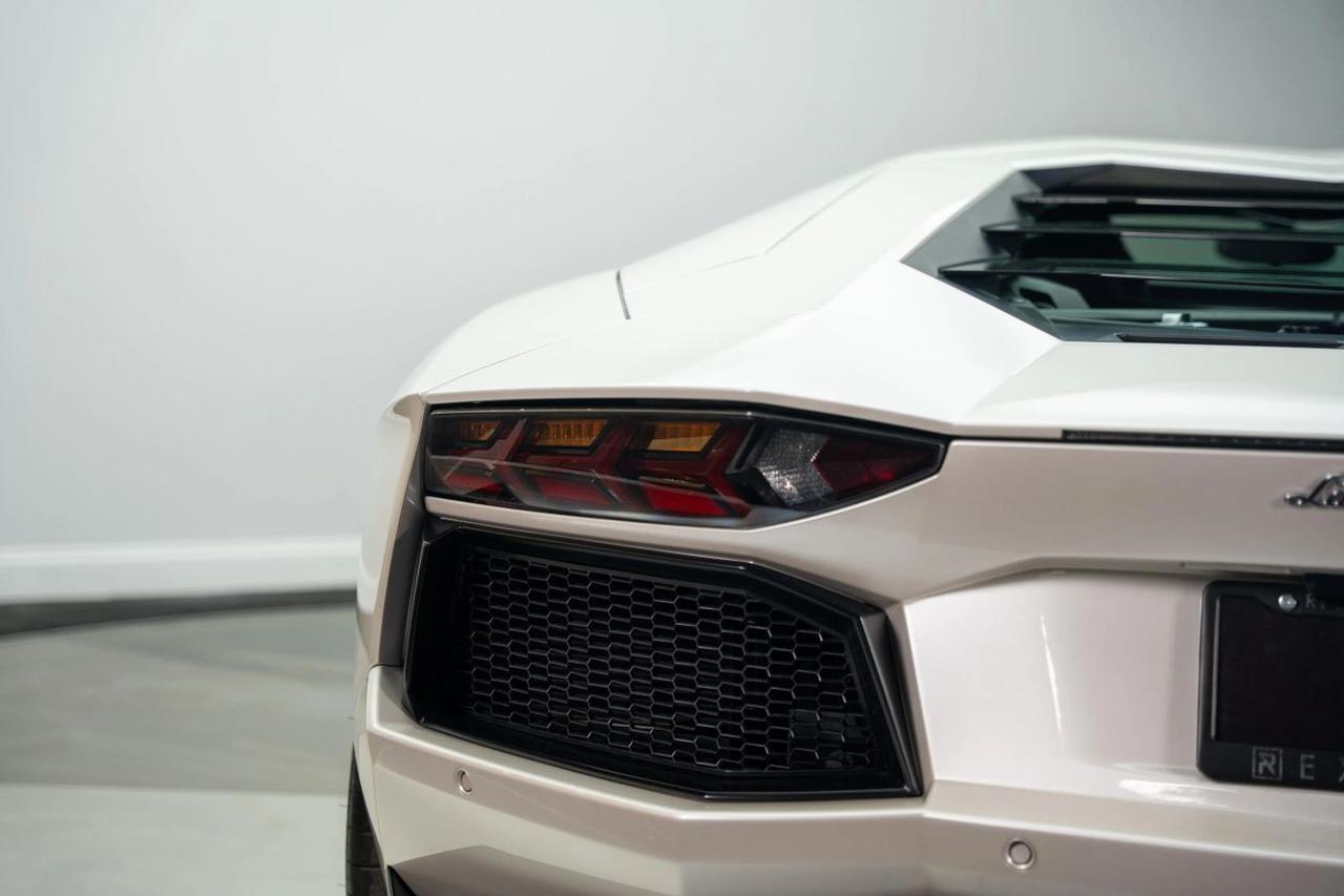 2013 Lamborghini Aventador LP 700-4 Coupe 2D St. Louis MO