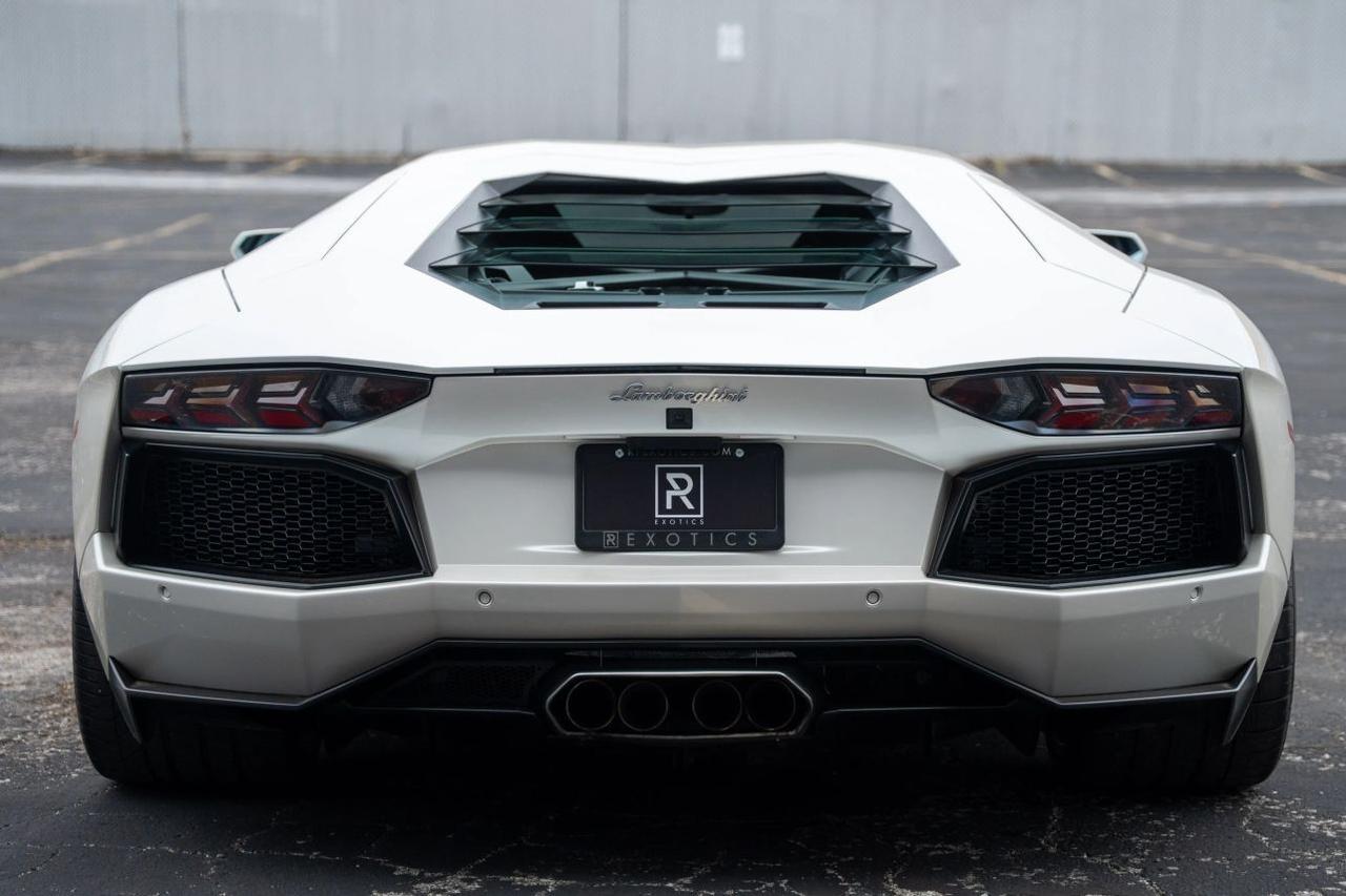 2013 Lamborghini Aventador LP 700-4 Coupe 2D St. Louis MO
