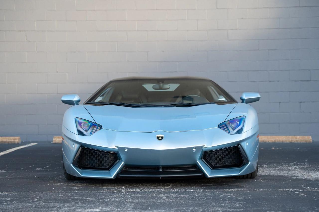 2013 Lamborghini Aventador LP 700-4 Roadster 2D St. Louis MO