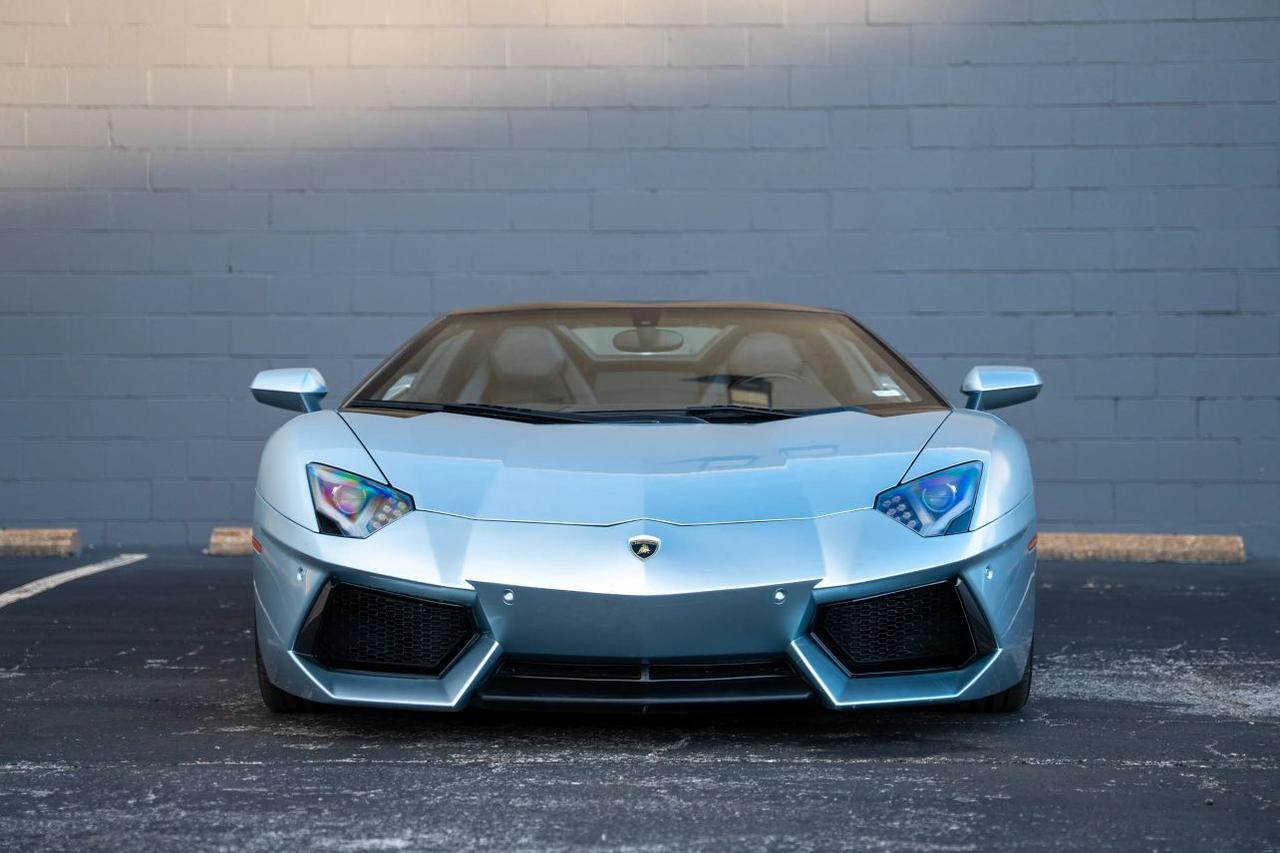 2013 Lamborghini Aventador LP 700-4 Roadster 2D St. Louis MO