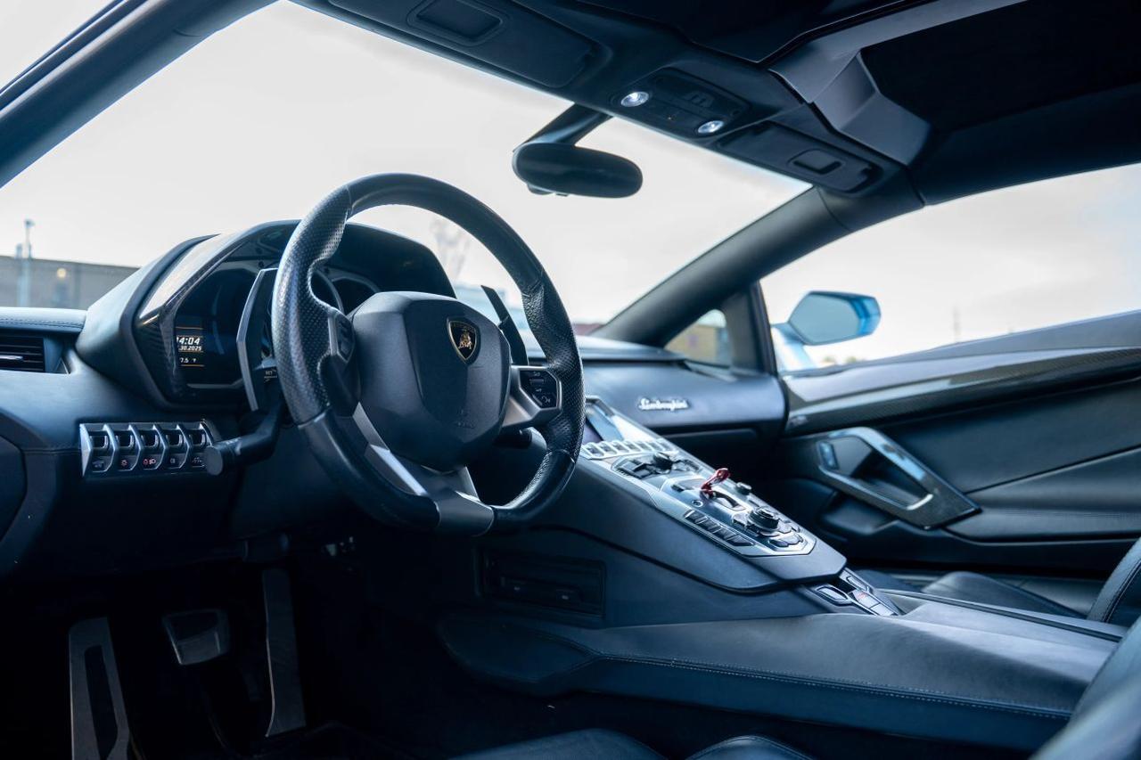 2013 Lamborghini Aventador