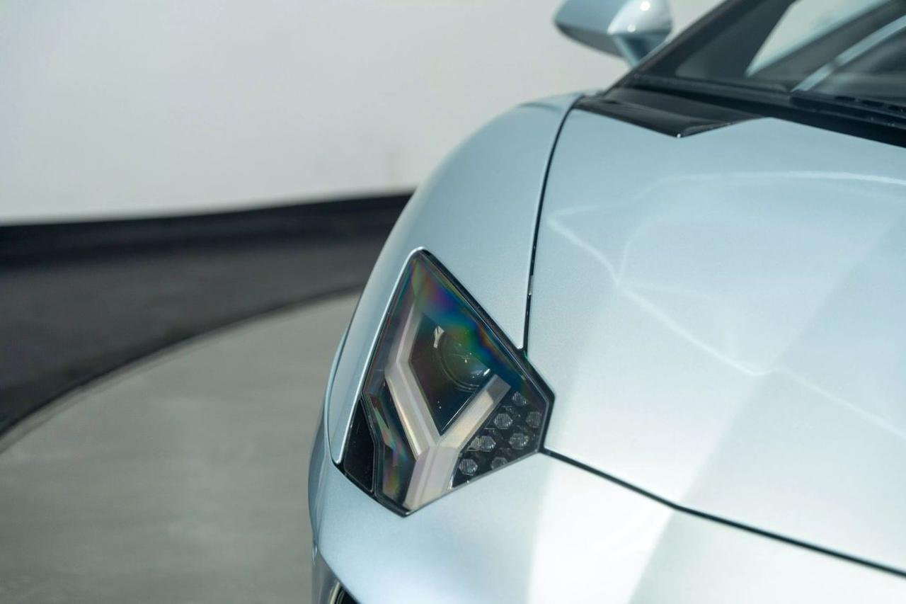 2013 Lamborghini Aventador LP 700-4 Roadster 2D St. Louis MO