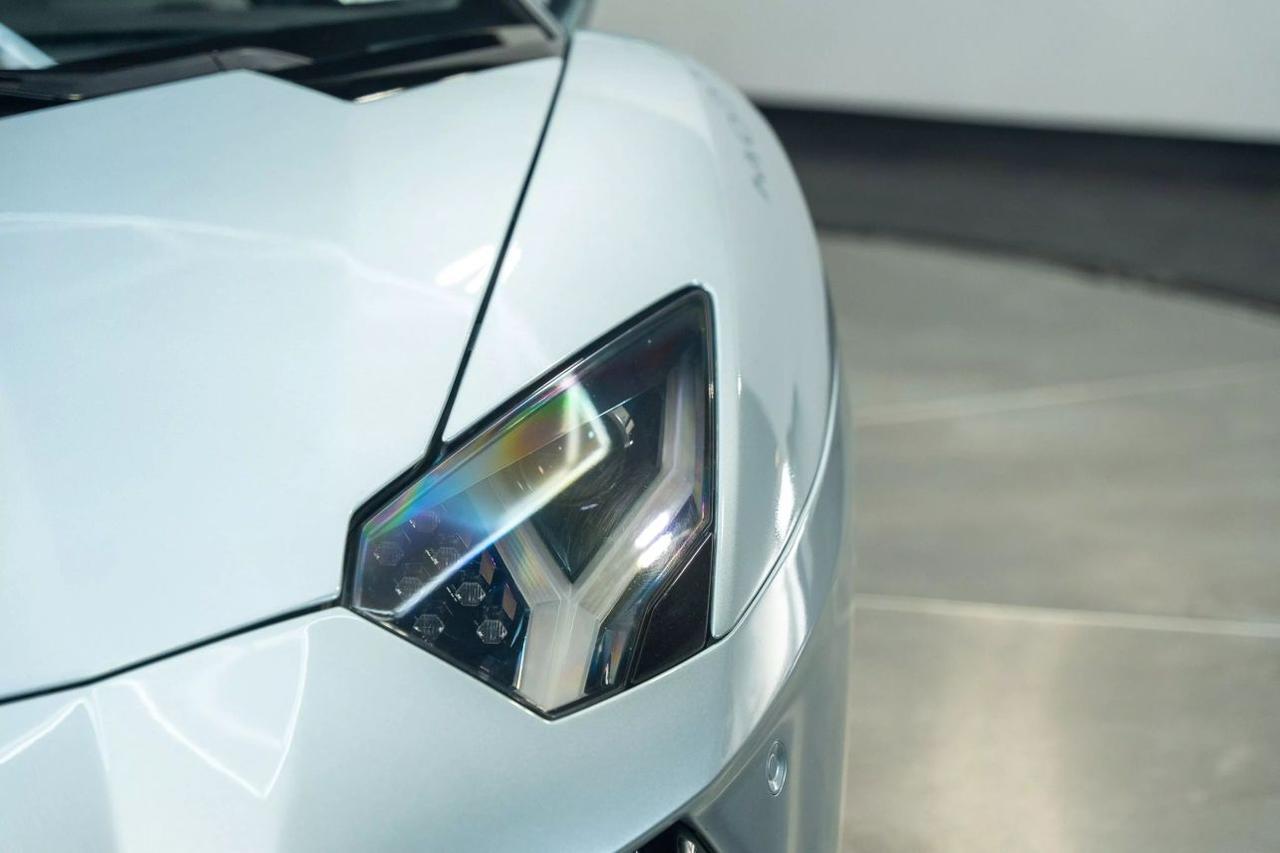 2013 Lamborghini Aventador LP 700-4 Roadster 2D St. Louis MO