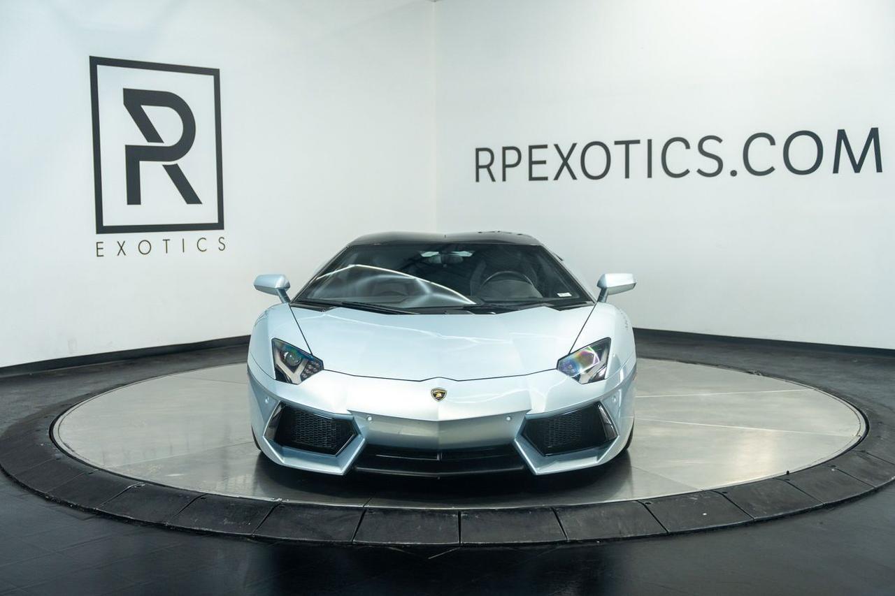 2013 Lamborghini Aventador LP 700-4 Roadster 2D St. Louis MO