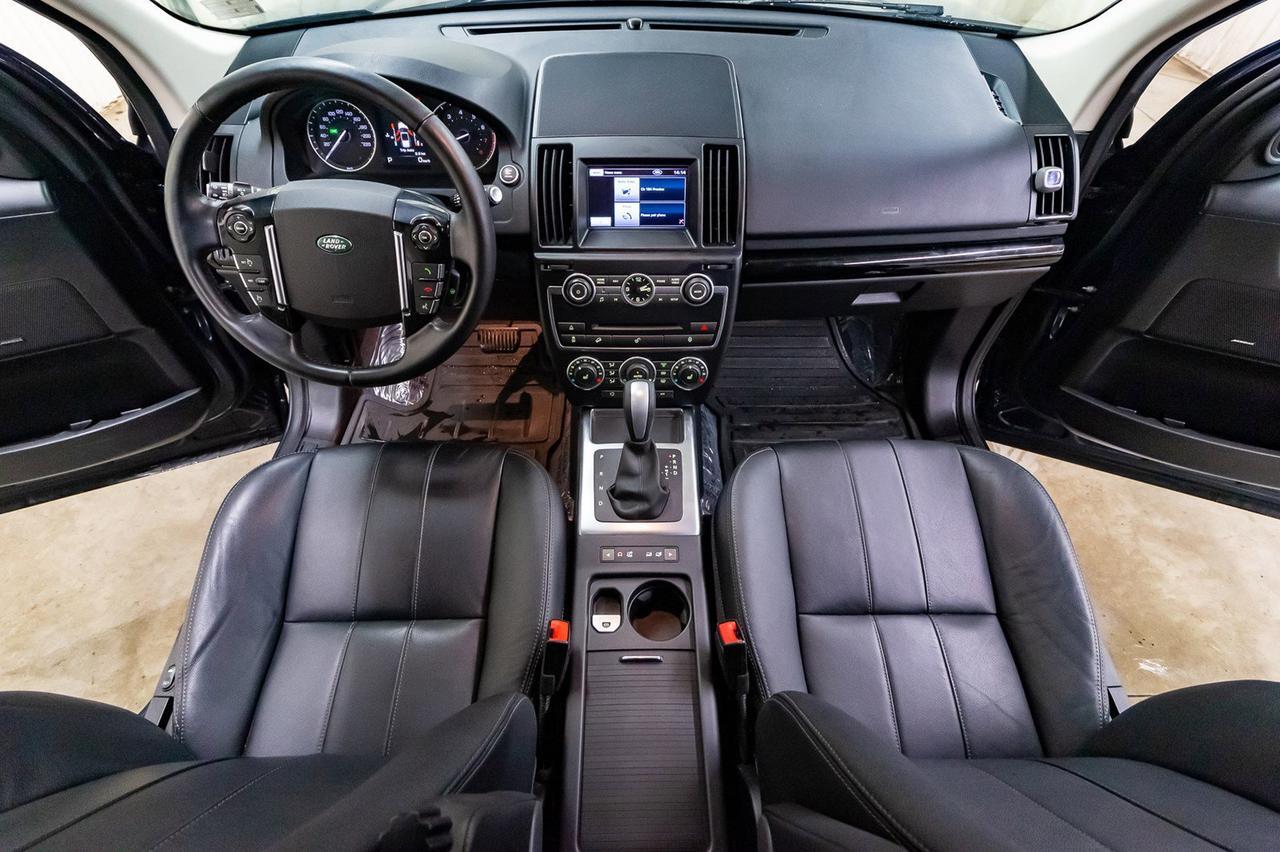 2013 Land Rover LR2 4x4 HSE Leather Roof BCam Red Deer AB