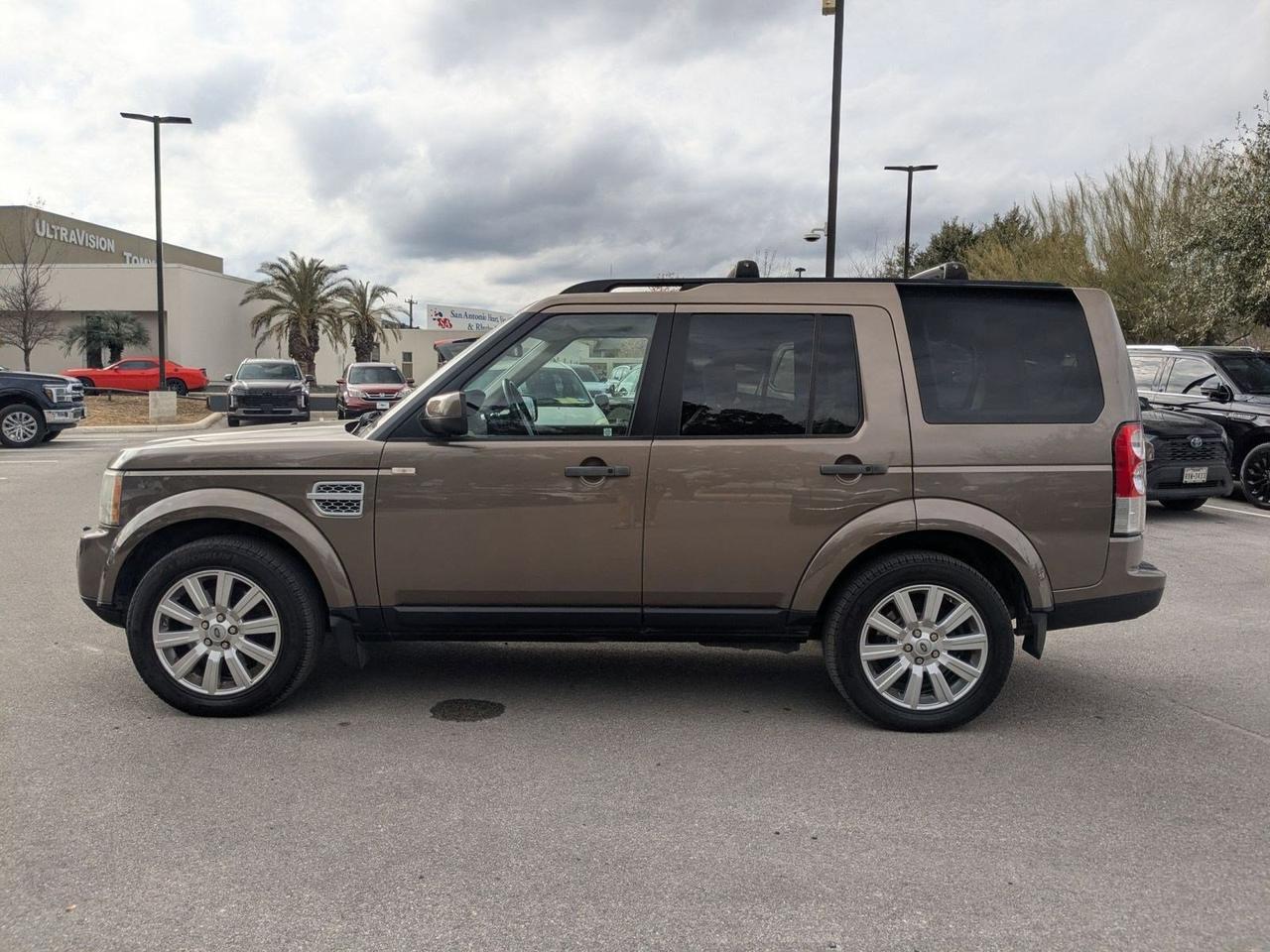 2013 Land Rover LR4 HSE