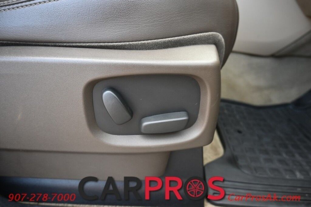 2013 Land Rover LR4 LUX - AWD - 5.0L V8 - Air Suspension Front & Rear - Harman/Kardon Speaker System With Bluetooth - Keyless Entry & Start - Heated Leather Seats & Wheel - Duel Panel Sunroof - 2nd Row Heated Seats - Reverse Camera - 7 Pass Seating - Tow PKG Anchorage AK