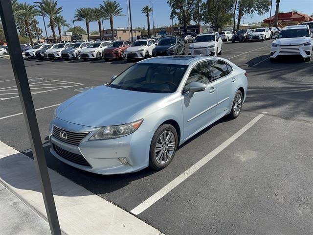 2013 Lexus ES 300h