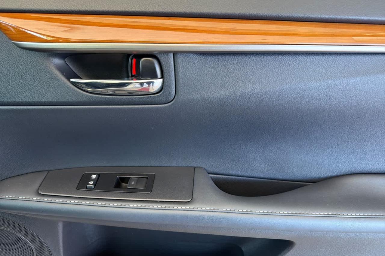 2013 Lexus ES 300h Hybrid Roseville CA