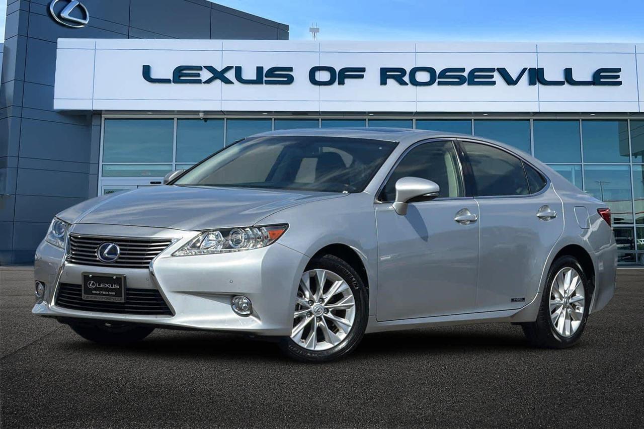 2013 Lexus ES 300h Hybrid