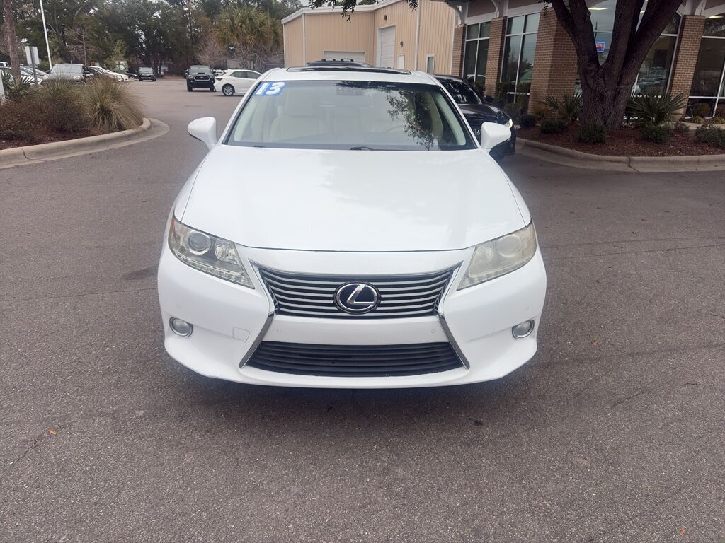 2013 Lexus ES 300h Hybrid