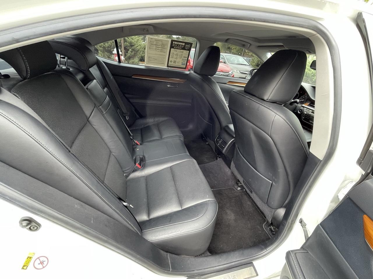 2013 Lexus ES 300h Alexandria VA