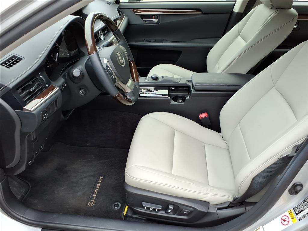 2013 Lexus ES 350 . Roanoke VA