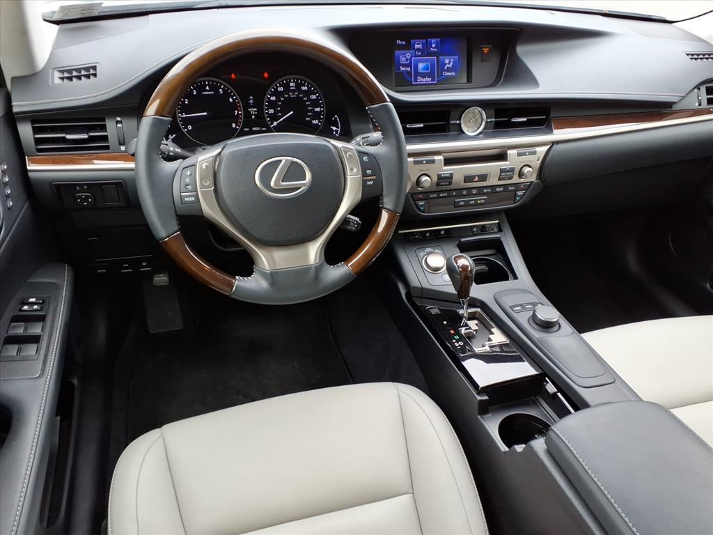 2013 Lexus ES 350 . Roanoke VA
