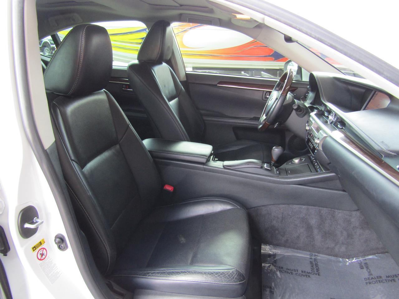 2013 Lexus ES 350 4dr Sdn Grand Prairie TX