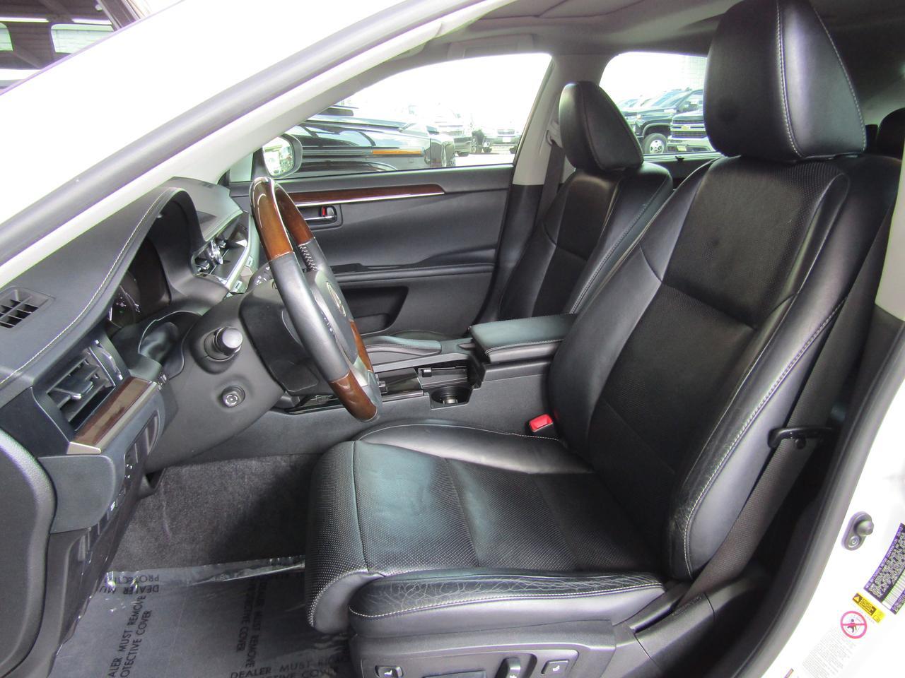2013 Lexus ES 350 4dr Sdn Grand Prairie TX