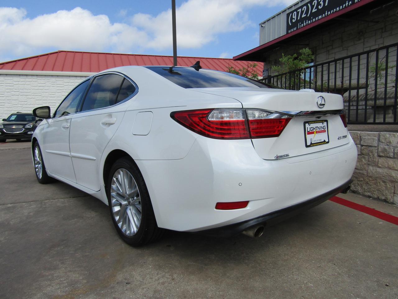 2013 Lexus ES 350 4dr Sdn Grand Prairie TX