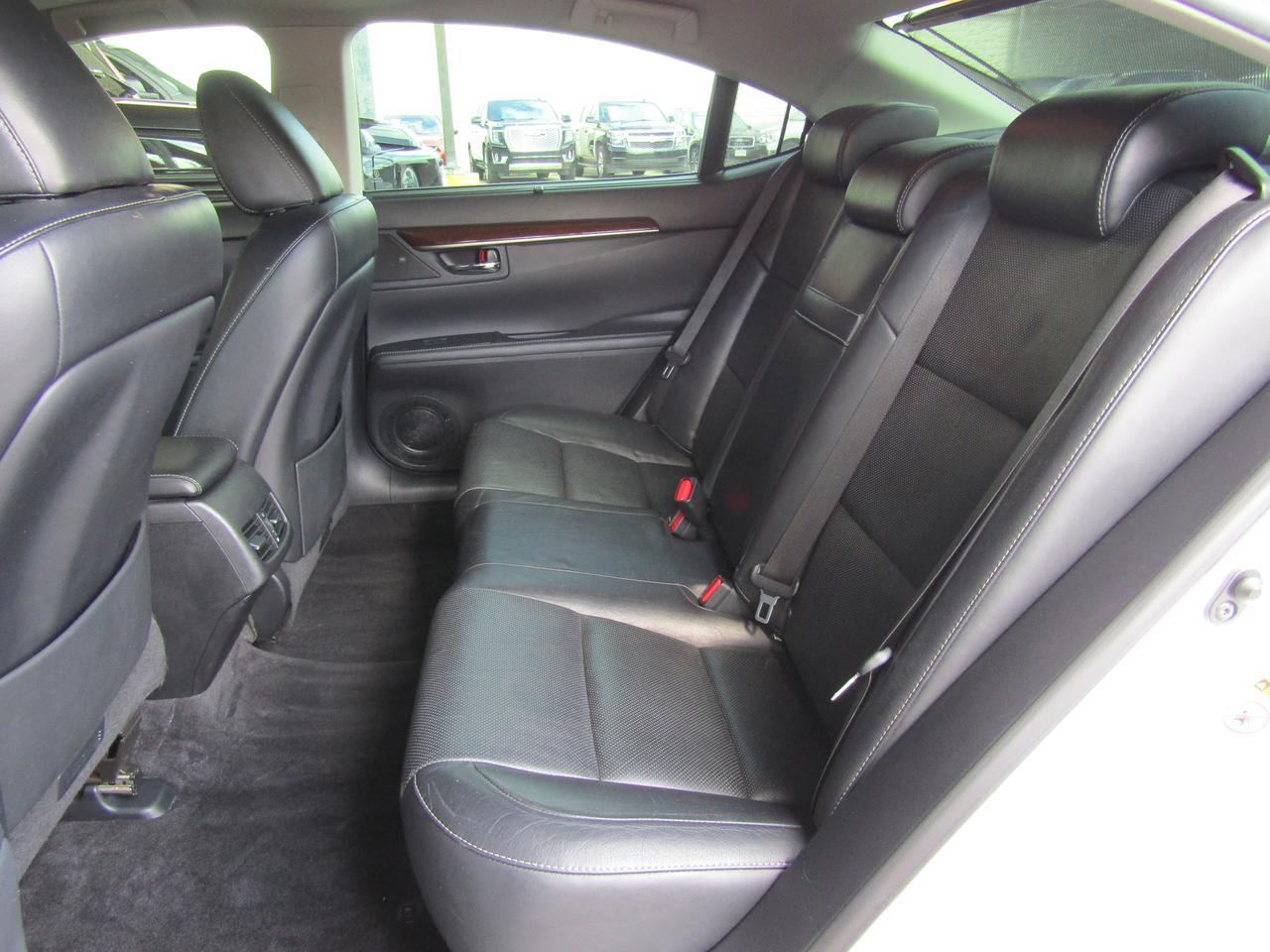 2013 Lexus ES 350 4dr Sdn Grand Prairie TX