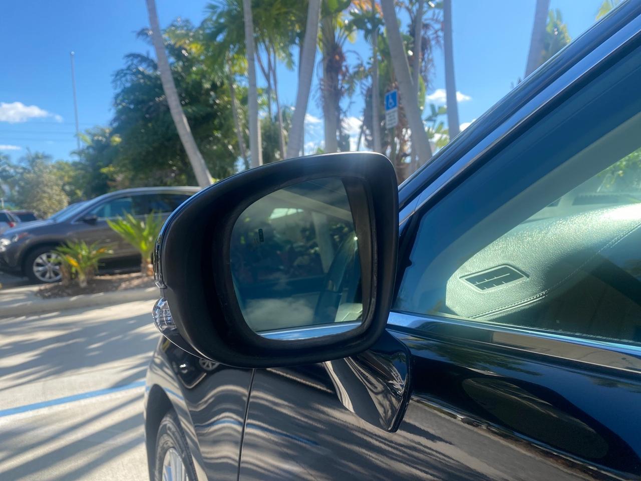 2013 Lexus ES 350 4dr Sdn LOW MILES 17,959 1 OWNER Pompano Beach FL