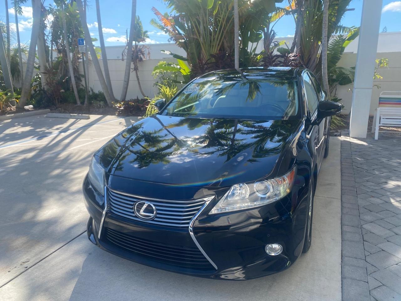2013 Lexus ES 350 4dr Sdn LOW MILES 17,959 1 OWNER Pompano Beach FL