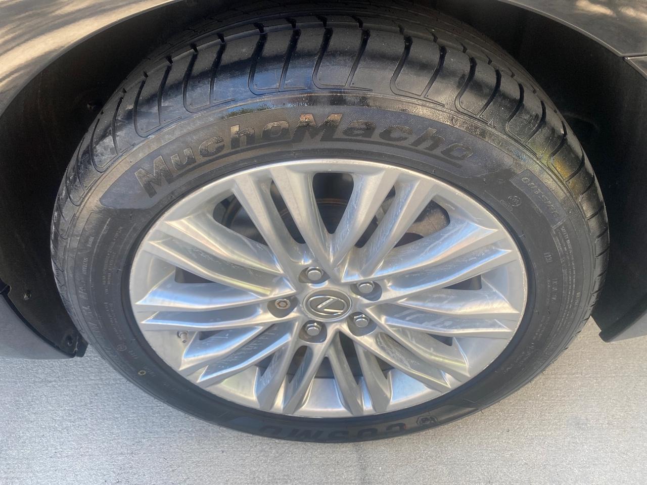 2013 Lexus ES 350 4dr Sdn LOW MILES 17,959 1 OWNER Pompano Beach FL