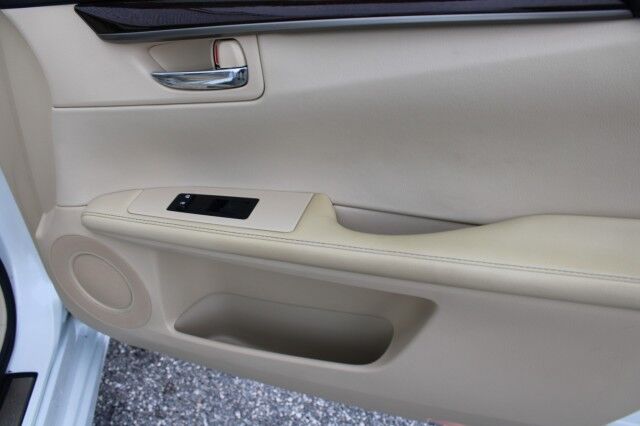 2013 Lexus ES 350 4dr Sdn Melbourne FL