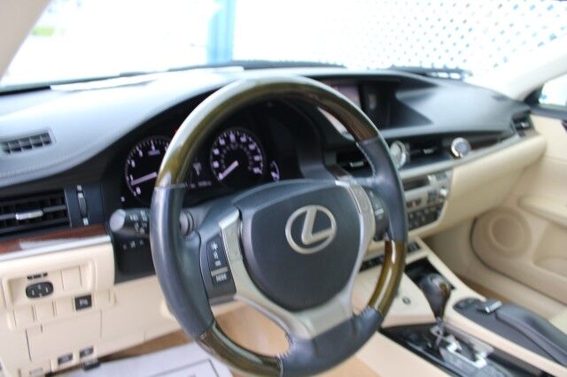 2013 Lexus ES 350 4dr Sdn Melbourne FL