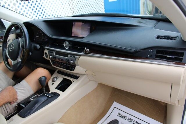 2013 Lexus ES 350 4dr Sdn Melbourne FL