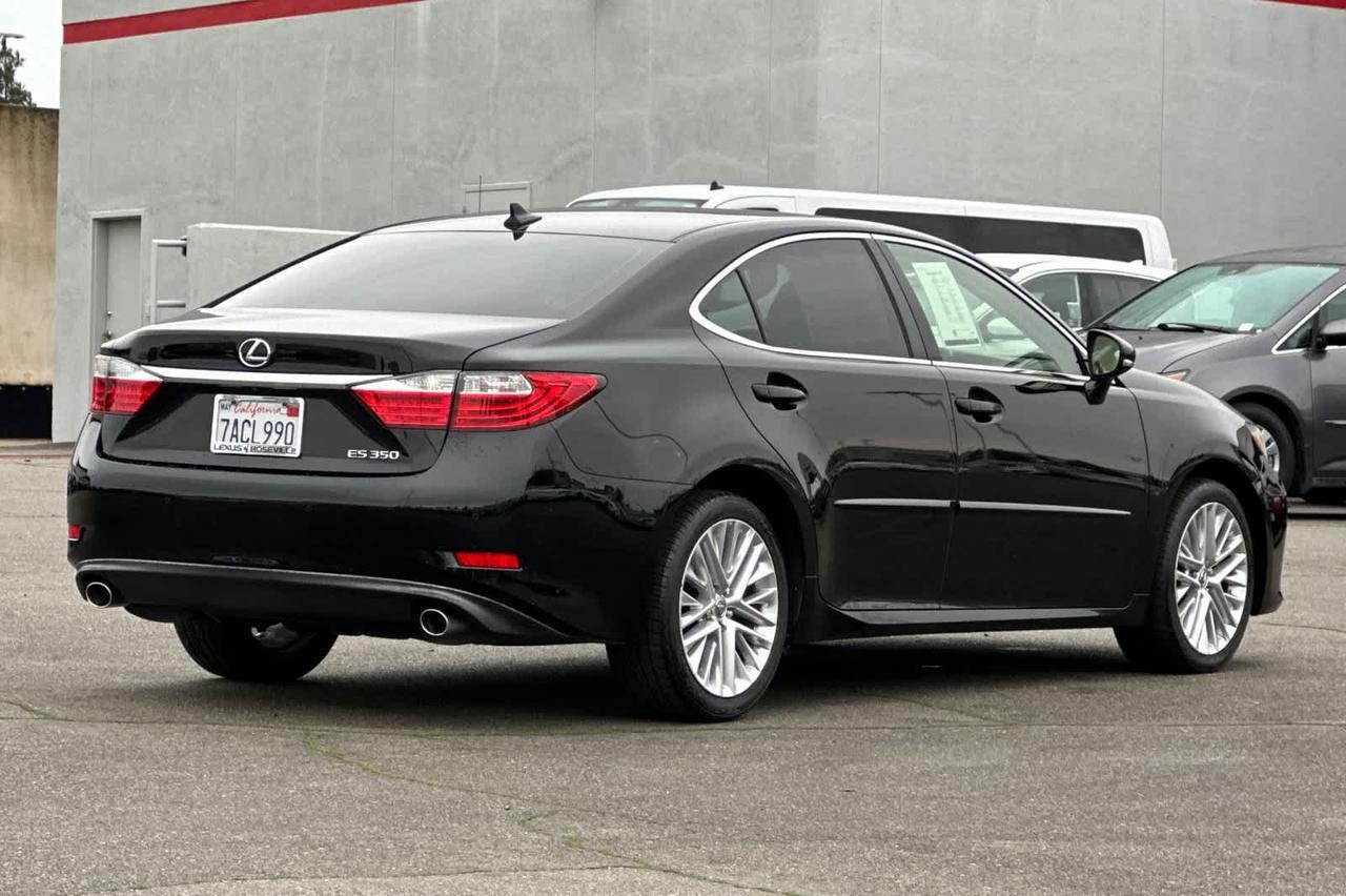 2013 Lexus ES 350 4dr Sdn