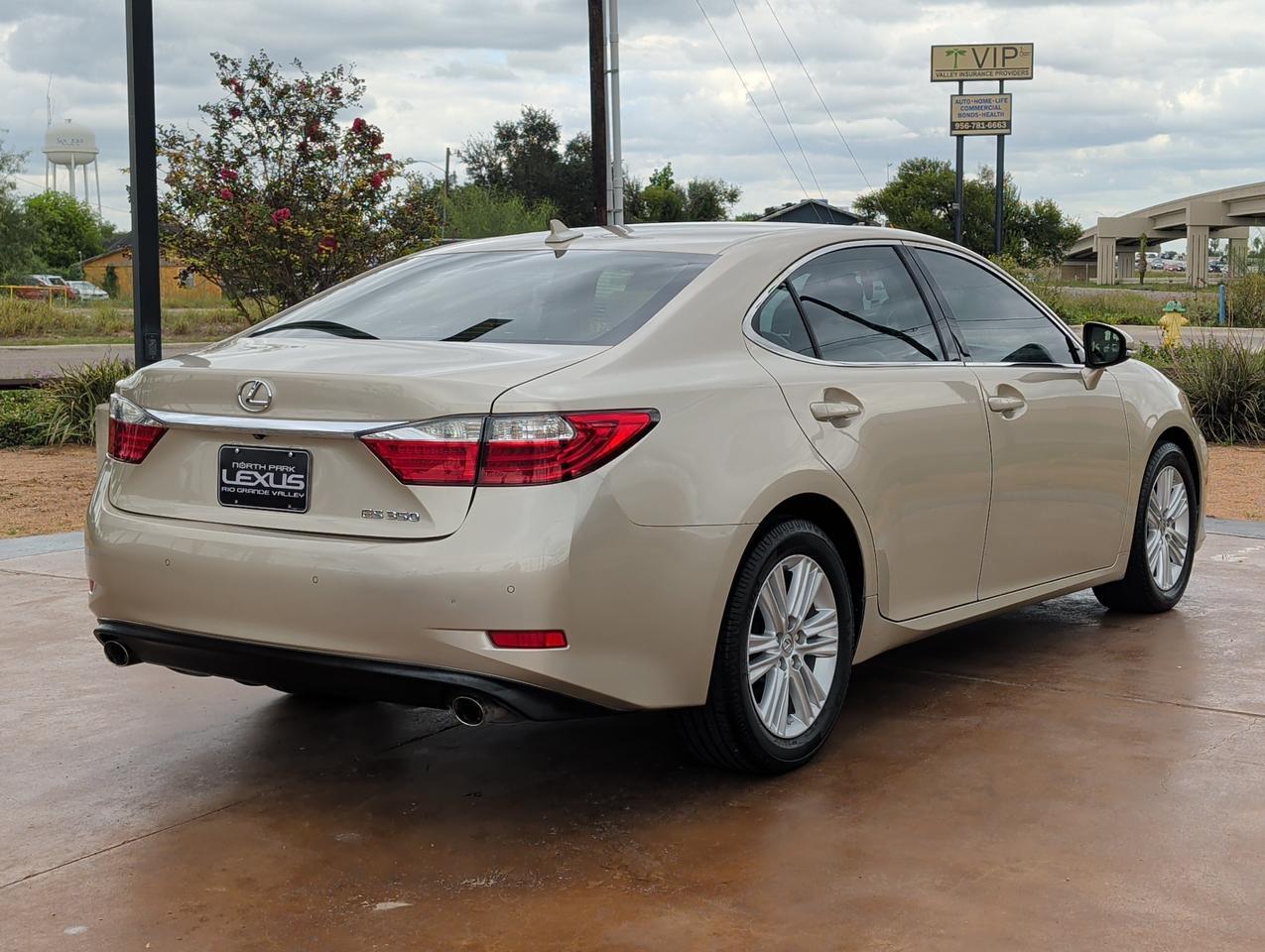 2013 Lexus ES 350 4dr Sdn