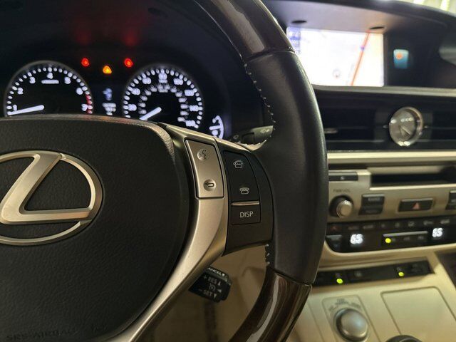 2013 Lexus ES 350 4dr Sdn San Antonio TX