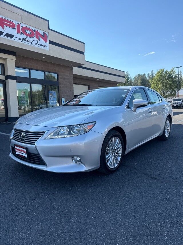 2013 Lexus ES 350 4dr Sdn