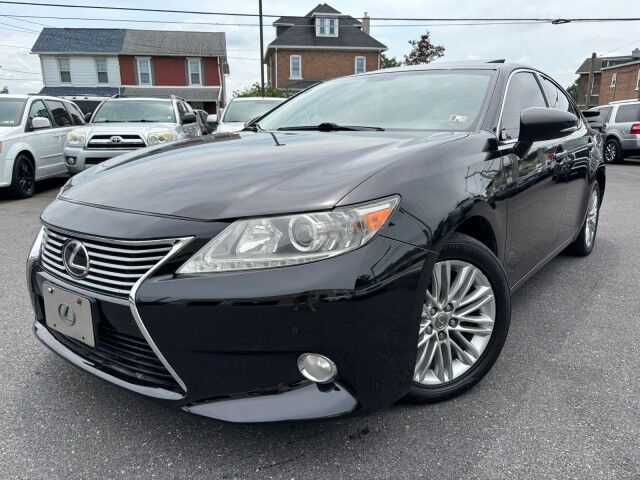2013 Lexus ES 350 4dr Sdn Whitehall PA